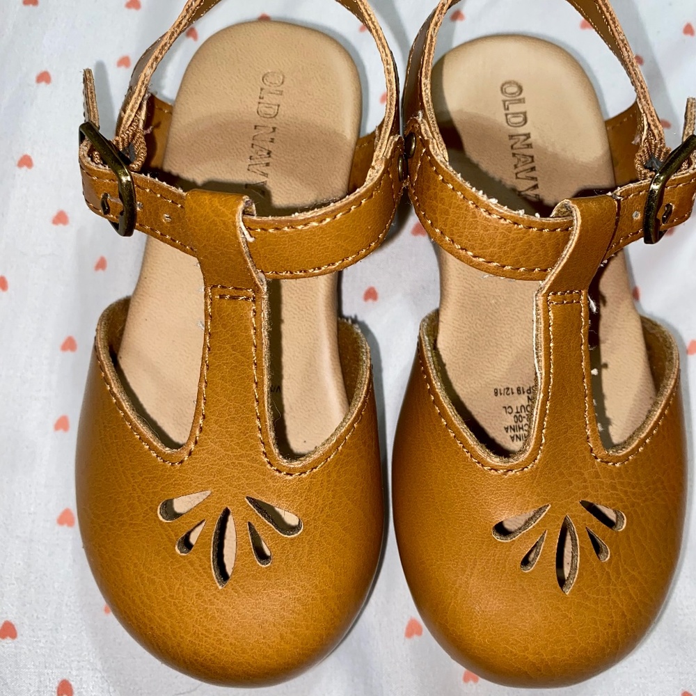 Old Navy clogs